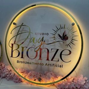 PLACA ESPELHADA COM LED - 80x80